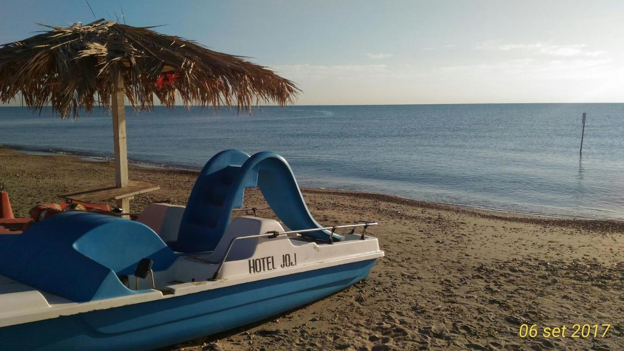 Hotel Joli Alba Adriatica Exterior photo